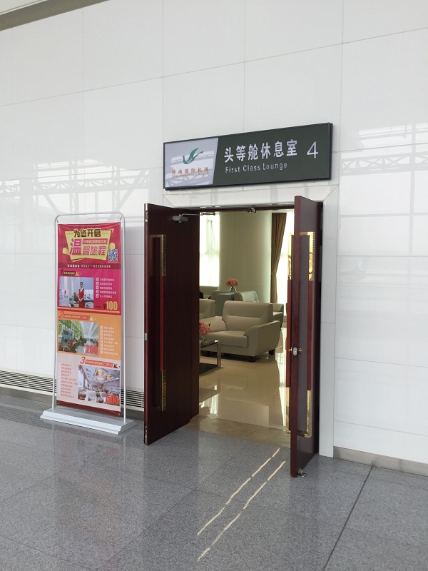 172051fe9a8b.jpg